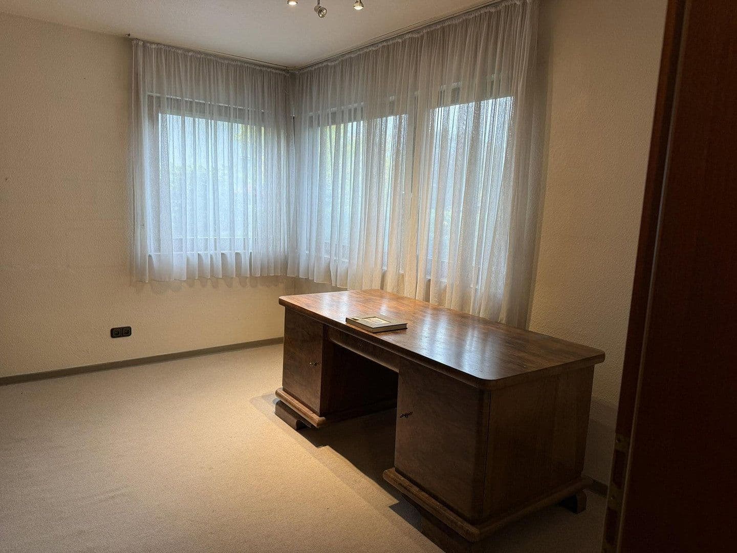 Prodej domu 222 m², pozemek 463 m², Im Apfelgarten 17, Bonn, Severní Porýní-Vestfálsko Prodej domu 222 m², pozemek 463 m², Im Apfelgarten 17, Bonn, Severní Porýní-Vestfálsko