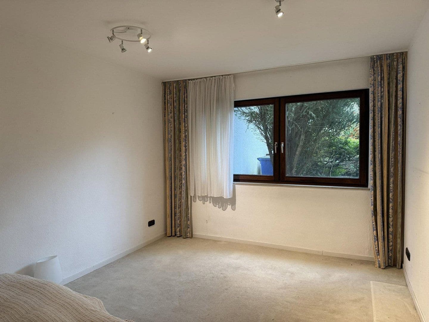 Prodej domu 222 m², pozemek 463 m², Im Apfelgarten 17, Bonn, Severní Porýní-Vestfálsko Prodej domu 222 m², pozemek 463 m², Im Apfelgarten 17, Bonn, Severní Porýní-Vestfálsko