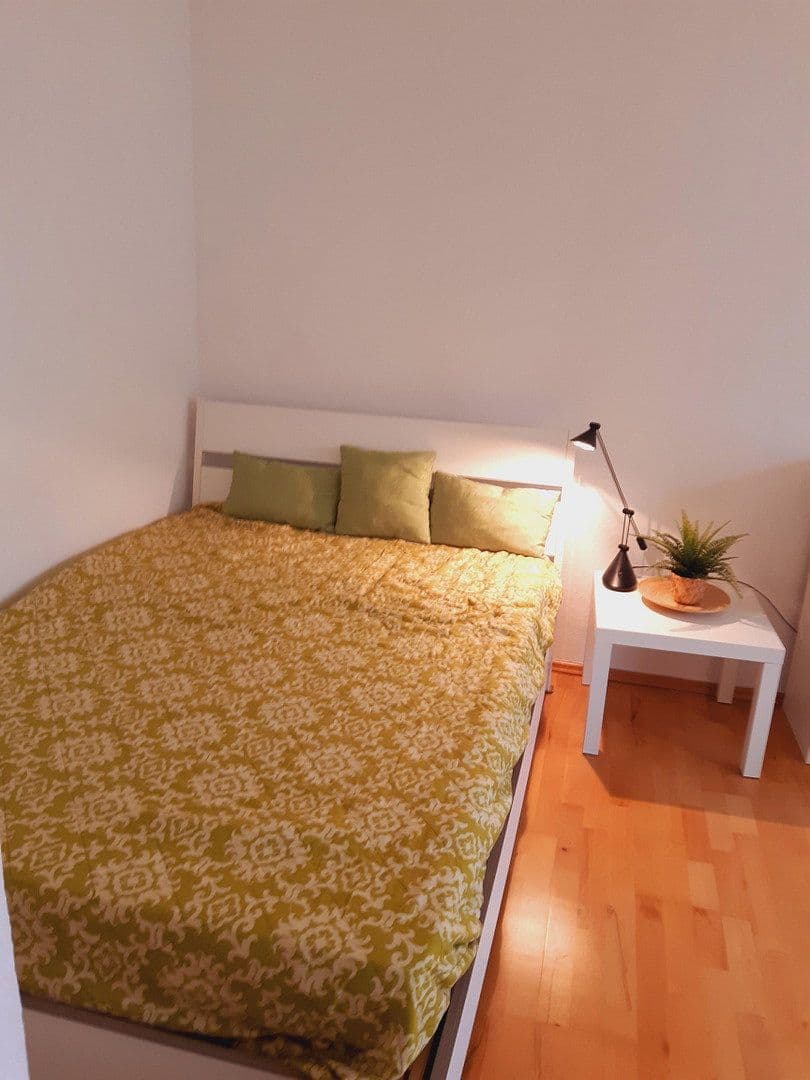 Prodej bytu 1+1 37 m², Binger Str.89, Berlin, Berlín Prodej bytu 1+1 37 m², Binger Str.89, Berlin, Berlín
