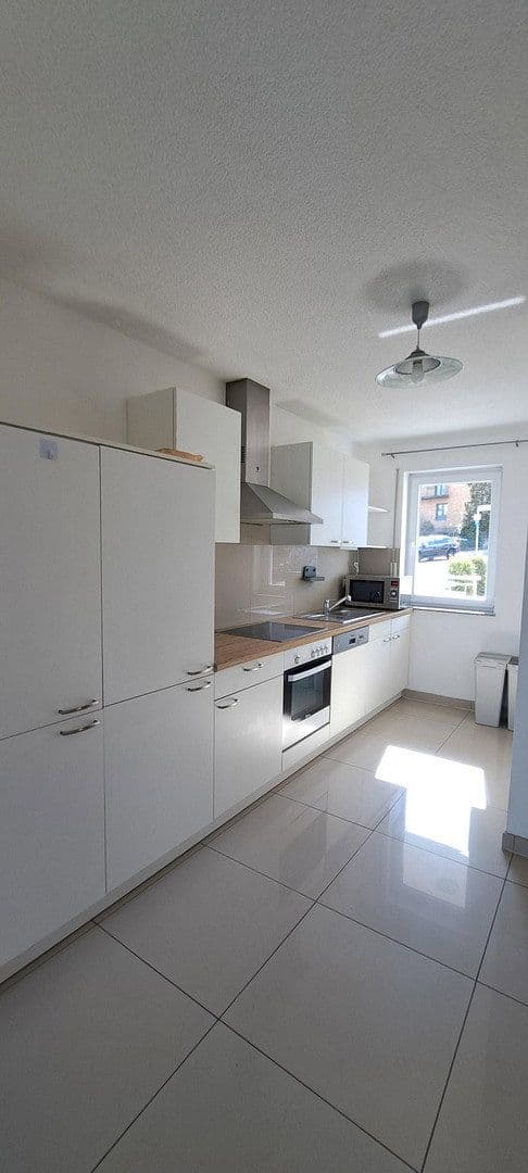 Prodej domu 181 m², pozemek 227 m², Carl-Jacob-Strasse 13, Kaiserslautern-Erfenbach, Porýní-Falc Prodej domu 181 m², pozemek 227 m², Carl-Jacob-Strasse 13, Kaiserslautern-Erfenbach, Porýní-Falc