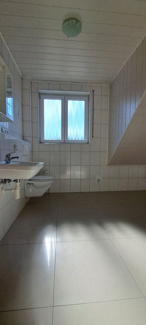 Prodej domu 181 m², pozemek 227 m², Carl-Jacob-Strasse 13, Kaiserslautern-Erfenbach, Porýní-Falc Prodej domu 181 m², pozemek 227 m², Carl-Jacob-Strasse 13, Kaiserslautern-Erfenbach, Porýní-Falc