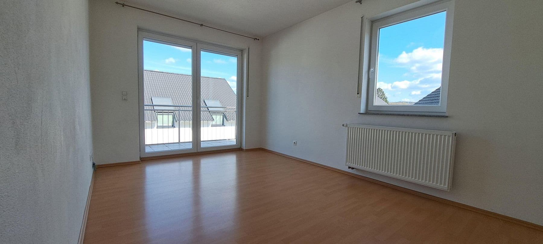 Prodej domu 181 m², pozemek 227 m², Carl-Jacob-Strasse 13, Kaiserslautern-Erfenbach, Porýní-Falc Prodej domu 181 m², pozemek 227 m², Carl-Jacob-Strasse 13, Kaiserslautern-Erfenbach, Porýní-Falc
