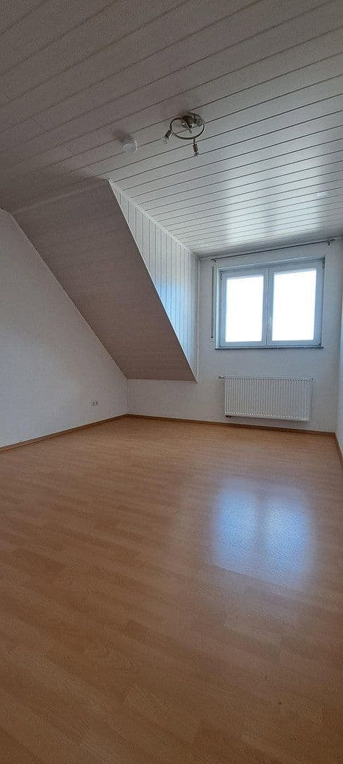 Prodej domu 181 m², pozemek 227 m², Carl-Jacob-Strasse 13, Kaiserslautern-Erfenbach, Porýní-Falc Prodej domu 181 m², pozemek 227 m², Carl-Jacob-Strasse 13, Kaiserslautern-Erfenbach, Porýní-Falc
