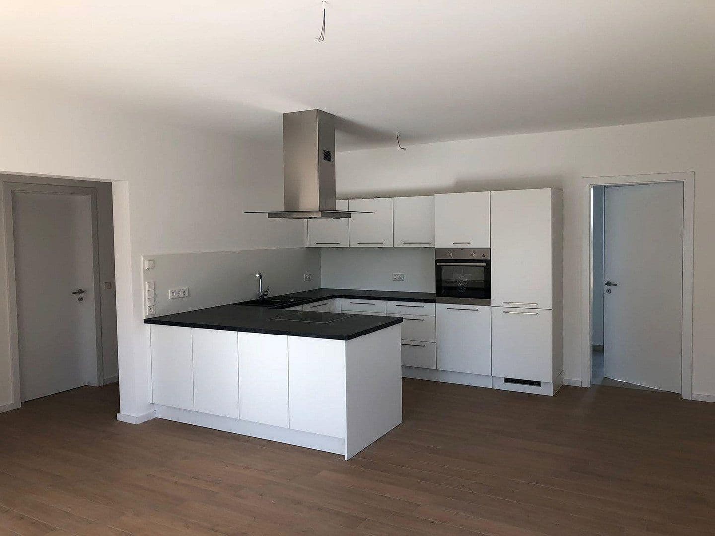 Prodej bytu 6+1 108 m², Wolfsburg, Dolní Sasko Prodej bytu 6+1 108 m², Wolfsburg, Dolní Sasko