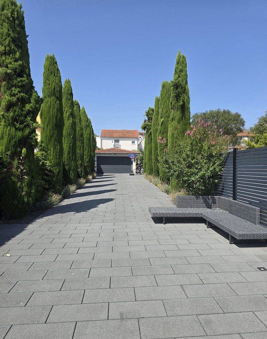 Prodej domu 176 m², pozemek 490 m², Speyerer Straße 23, Römerberg, Porýní-Falc Prodej domu 176 m², pozemek 490 m², Speyerer Straße 23, Römerberg, Porýní-Falc