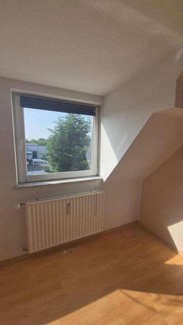 Prodej domu 220 m², pozemek 321 m², Kölner Straße 185, Frechen, Severní Porýní-Vestfálsko Prodej domu 220 m², pozemek 321 m², Kölner Straße 185, Frechen, Severní Porýní-Vestfálsko