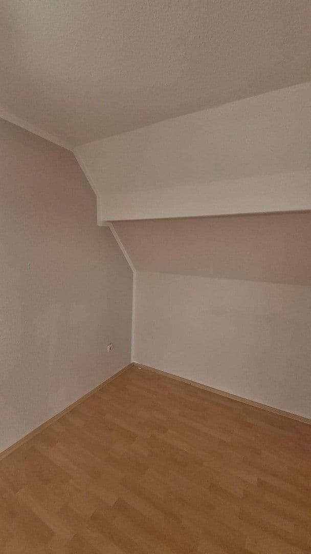Prodej domu 220 m², pozemek 321 m², Kölner Straße 185, Frechen, Severní Porýní-Vestfálsko Prodej domu 220 m², pozemek 321 m², Kölner Straße 185, Frechen, Severní Porýní-Vestfálsko
