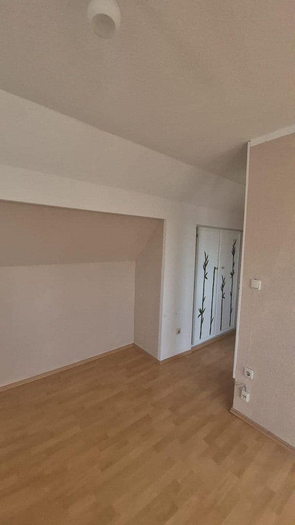 Prodej domu 220 m², pozemek 321 m², Kölner Straße 185, Frechen, Severní Porýní-Vestfálsko Prodej domu 220 m², pozemek 321 m², Kölner Straße 185, Frechen, Severní Porýní-Vestfálsko