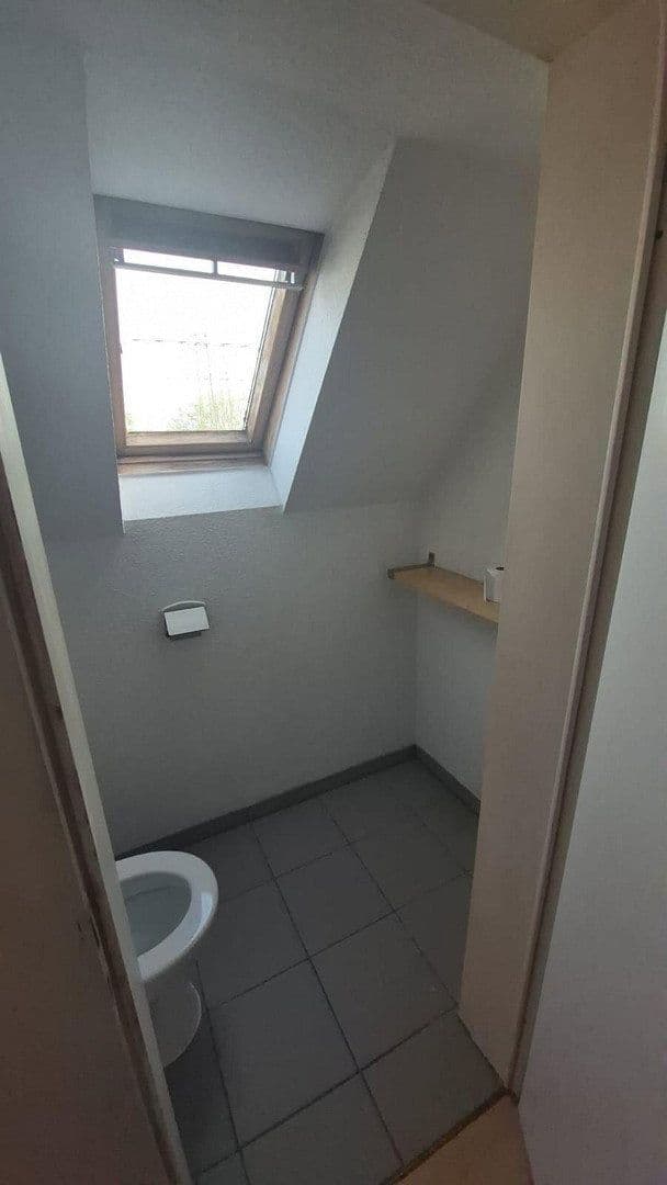 Prodej domu 220 m², pozemek 321 m², Kölner Straße 185, Frechen, Severní Porýní-Vestfálsko Prodej domu 220 m², pozemek 321 m², Kölner Straße 185, Frechen, Severní Porýní-Vestfálsko