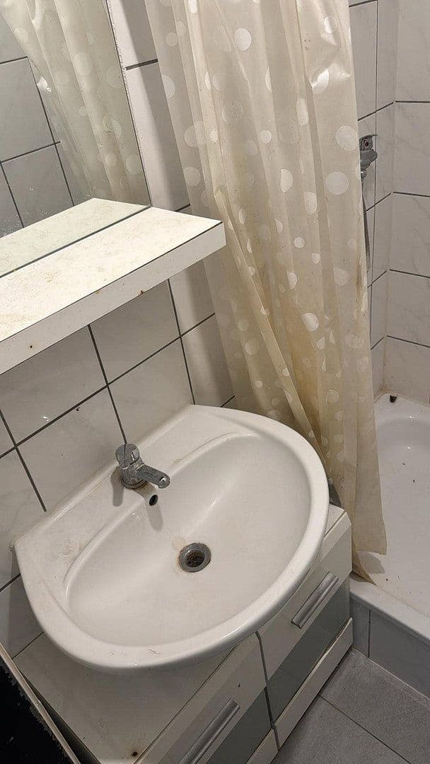 Prodej domu 500 m², pozemek 256 m², Kölner Straße 3, Bergheim, Severní Porýní-Vestfálsko Prodej domu 500 m², pozemek 256 m², Kölner Straße 3, Bergheim, Severní Porýní-Vestfálsko