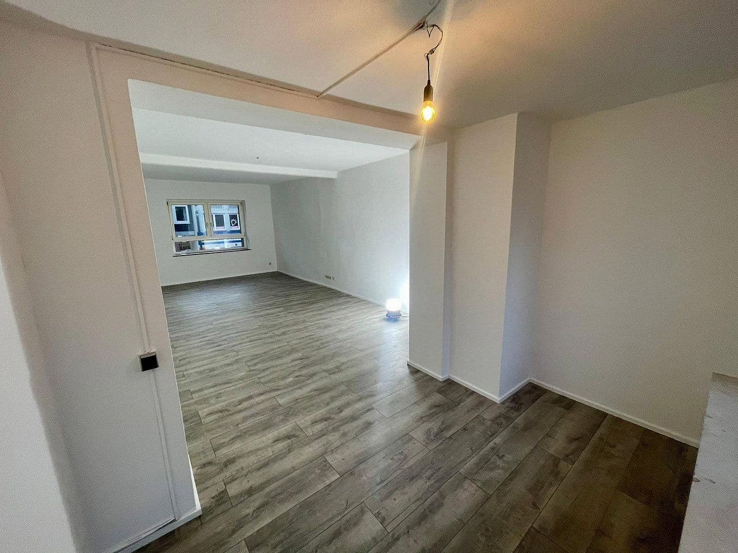 Prodej domu 500 m², pozemek 256 m², Kölner Straße 3, Bergheim, Severní Porýní-Vestfálsko Prodej domu 500 m², pozemek 256 m², Kölner Straße 3, Bergheim, Severní Porýní-Vestfálsko