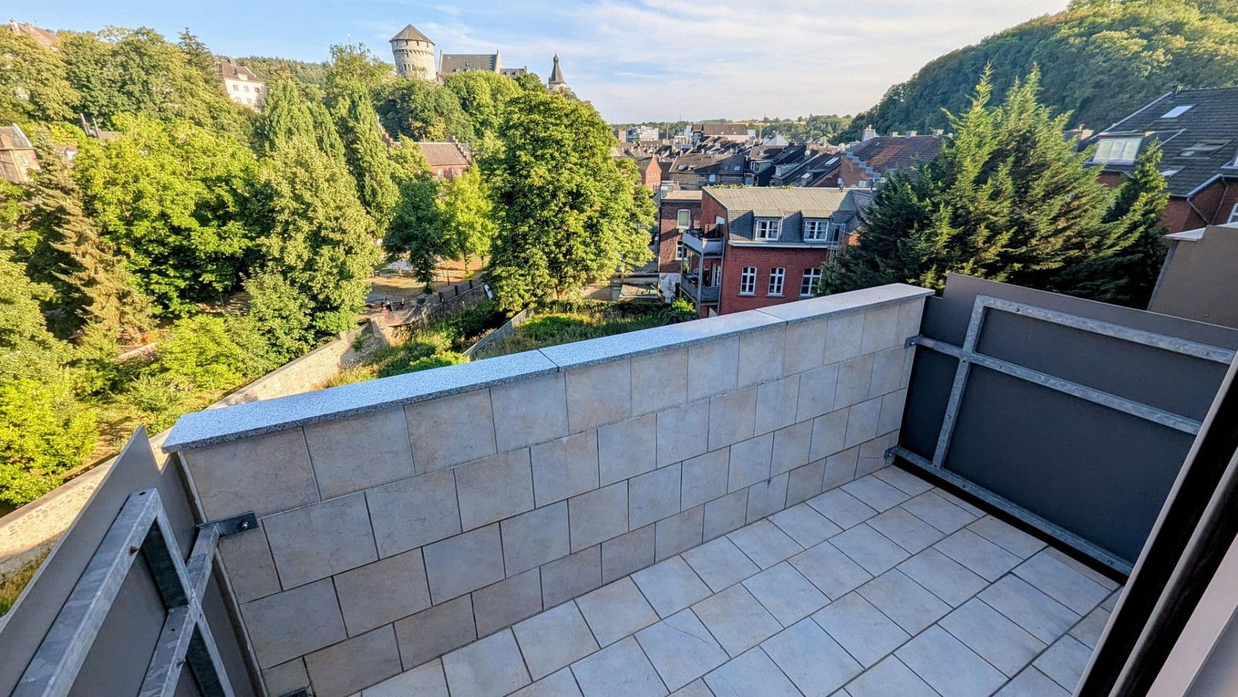 Pronájem bytu 3+1 65 m², Steinweg 76b, Stolberg, Severní Porýní-Vestfálsko Pronájem bytu 3+1 65 m², Steinweg 76b, Stolberg, Severní Porýní-Vestfálsko