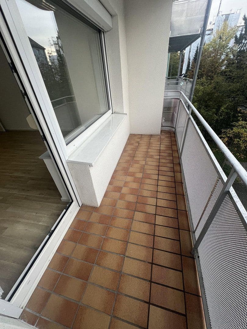 Prodej bytu 2+1 62 m², Tegernseer Landstraße 178a, München, Bavorsko Prodej bytu 2+1 62 m², Tegernseer Landstraße 178a, München, Bavorsko