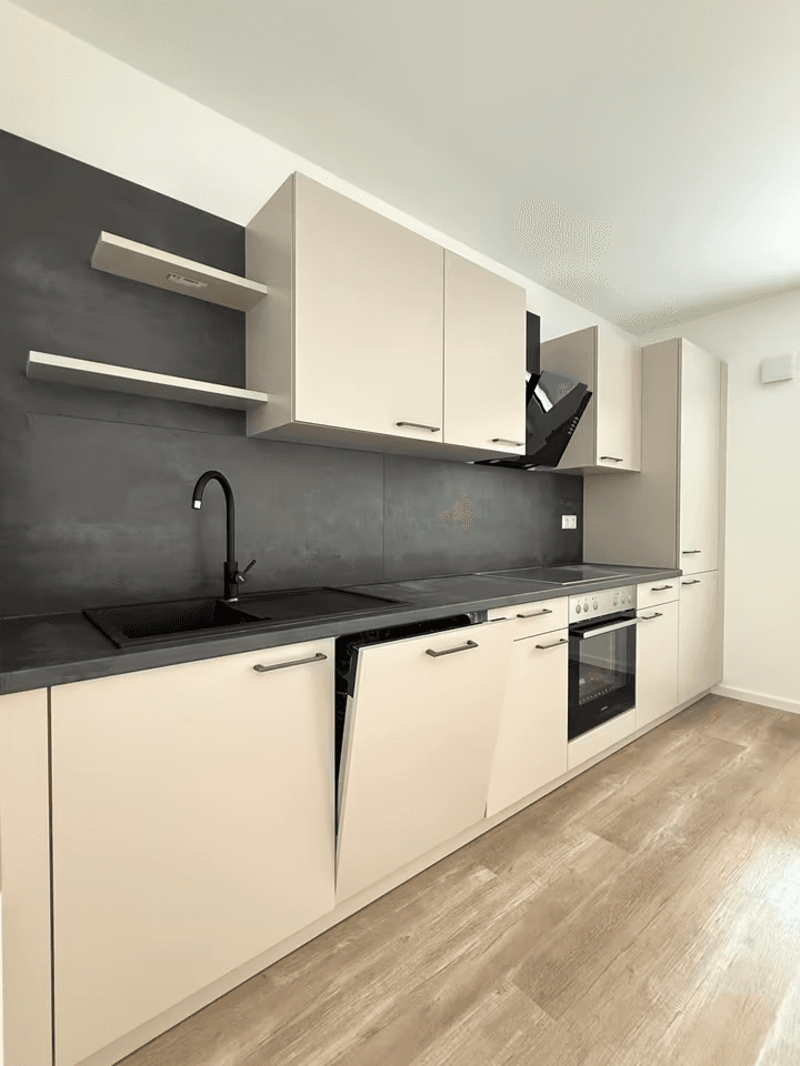 Pronájem bytu 3+1 94 m², Im Dorf 100B, Nordrach, Bádensko-Württembersko Pronájem bytu 3+1 94 m², Im Dorf 100B, Nordrach, Bádensko-Württembersko