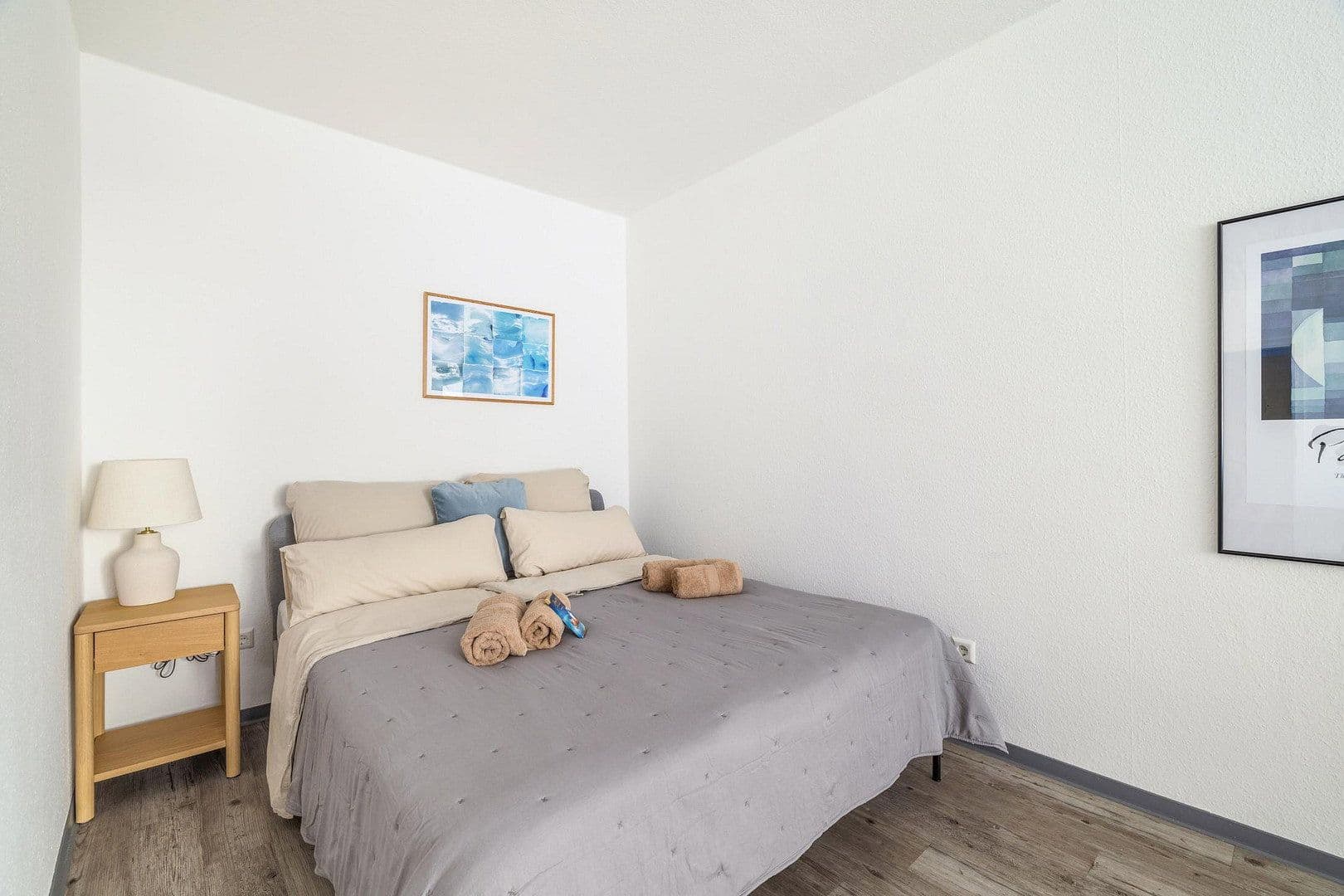 Pronájem bytu 1+kk 54 m², Görlitzer Str. 2, Hochheim, Hessen Pronájem bytu 1+kk 54 m², Görlitzer Str. 2, Hochheim, Hessen