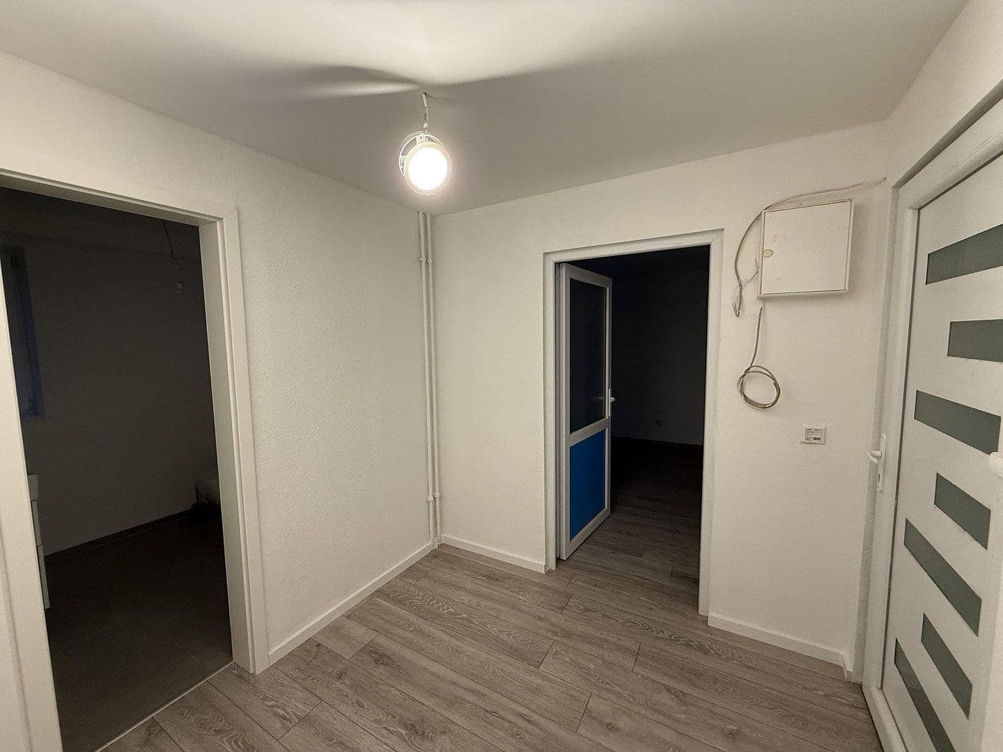 Pronájem bytu 3+1 65 m², Fürstenberg Straße 14, Hückeswagen, Severní Porýní-Vestfálsko Pronájem bytu 3+1 65 m², Fürstenberg Straße 14, Hückeswagen, Severní Porýní-Vestfálsko