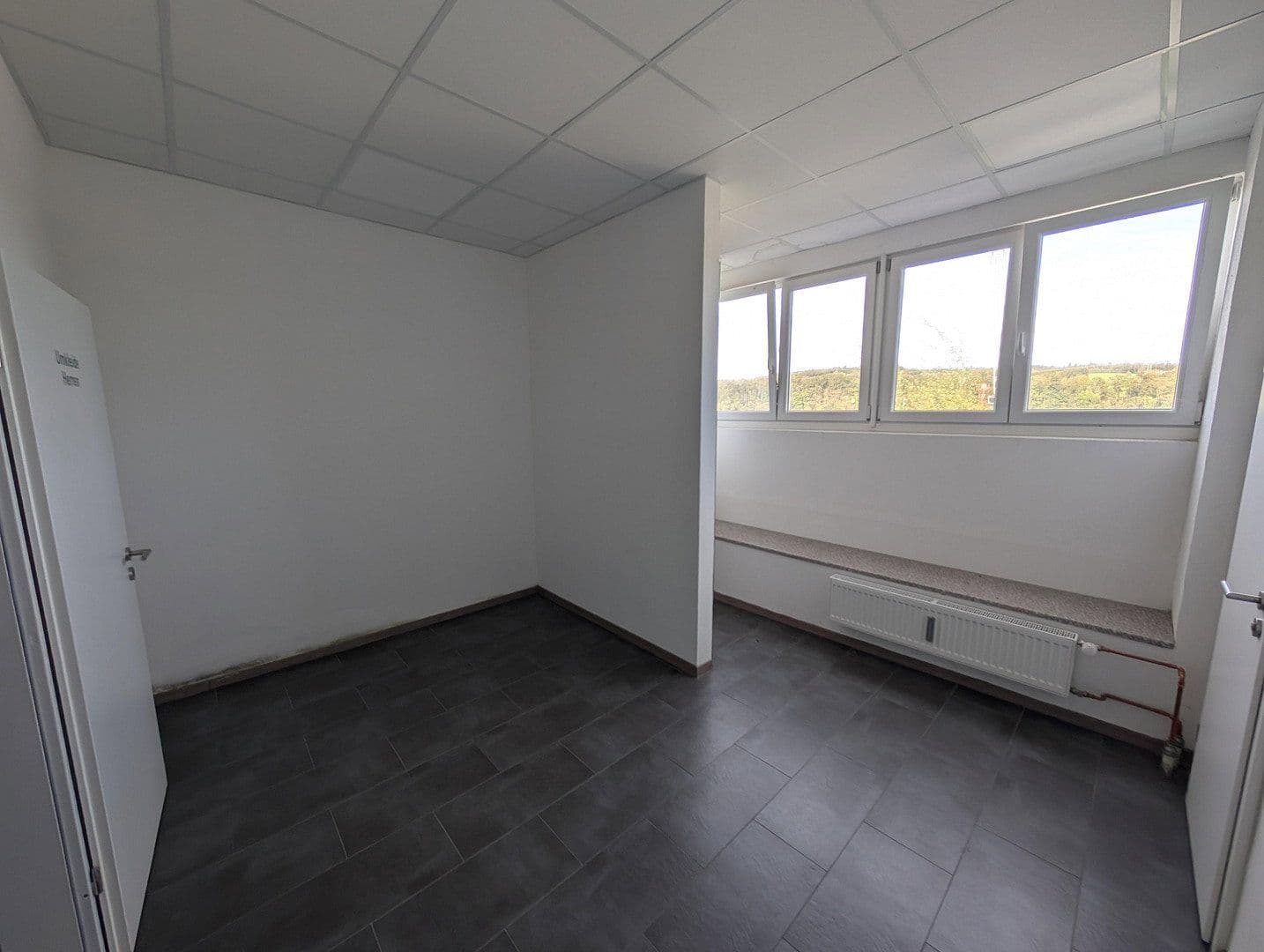 Pronájem kanceláře 460 m², Winzerleite 4, Passau, Bavorsko Pronájem kanceláře 460 m², Winzerleite 4, Passau, Bavorsko