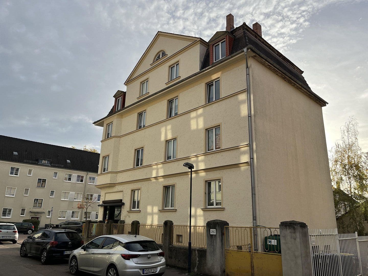 Pronájem bytu 2+1 87 m², Mötzlicherstrasse 3, Halle an der Saale, Sasko-Anhaltsko Pronájem bytu 2+1 87 m², Mötzlicherstrasse 3, Halle an der Saale, Sasko-Anhaltsko