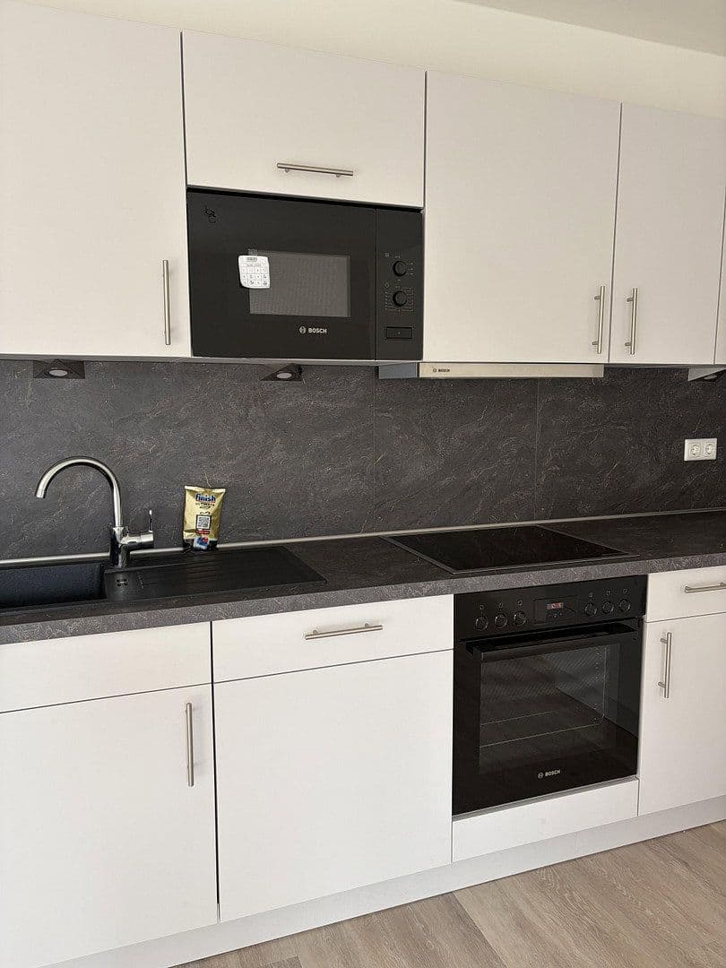 Pronájem bytu 3+1 88 m², Hauptstr. 6, Brackel, Dolní Sasko Pronájem bytu 3+1 88 m², Hauptstr. 6, Brackel, Dolní Sasko