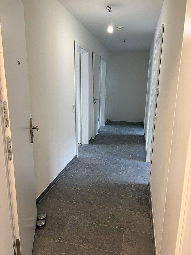 Pronájem bytu 3+1 88 m², Hauptstr. 6, Brackel, Dolní Sasko Pronájem bytu 3+1 88 m², Hauptstr. 6, Brackel, Dolní Sasko