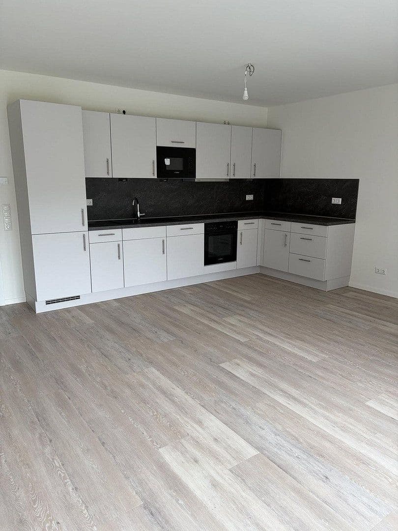 Pronájem bytu 3+1 88 m², Hauptstr. 6, Brackel, Dolní Sasko Pronájem bytu 3+1 88 m², Hauptstr. 6, Brackel, Dolní Sasko