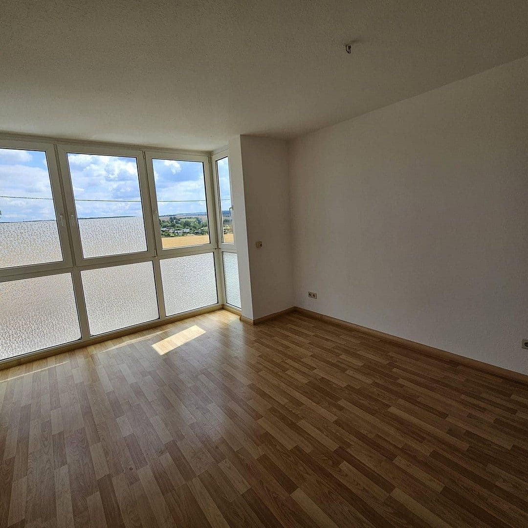 Pronájem bytu 1+1 27 m², Am Bahnhof 71, Frankenberg/Sachsen, Sasko Pronájem bytu 1+1 27 m², Am Bahnhof 71, Frankenberg/Sachsen, Sasko
