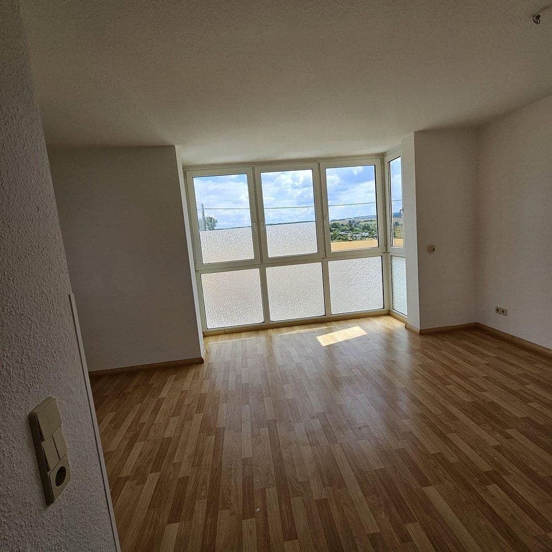 Pronájem bytu 1+1 27 m², Am Bahnhof 71, Frankenberg/Sachsen, Sasko Pronájem bytu 1+1 27 m², Am Bahnhof 71, Frankenberg/Sachsen, Sasko