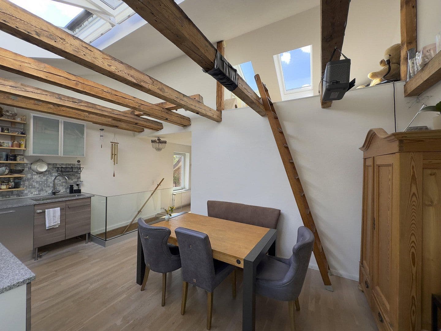Prodej domu 93 m², pozemek 161 m², Lüneburg, Dolní Sasko Prodej domu 93 m², pozemek 161 m², Lüneburg, Dolní Sasko