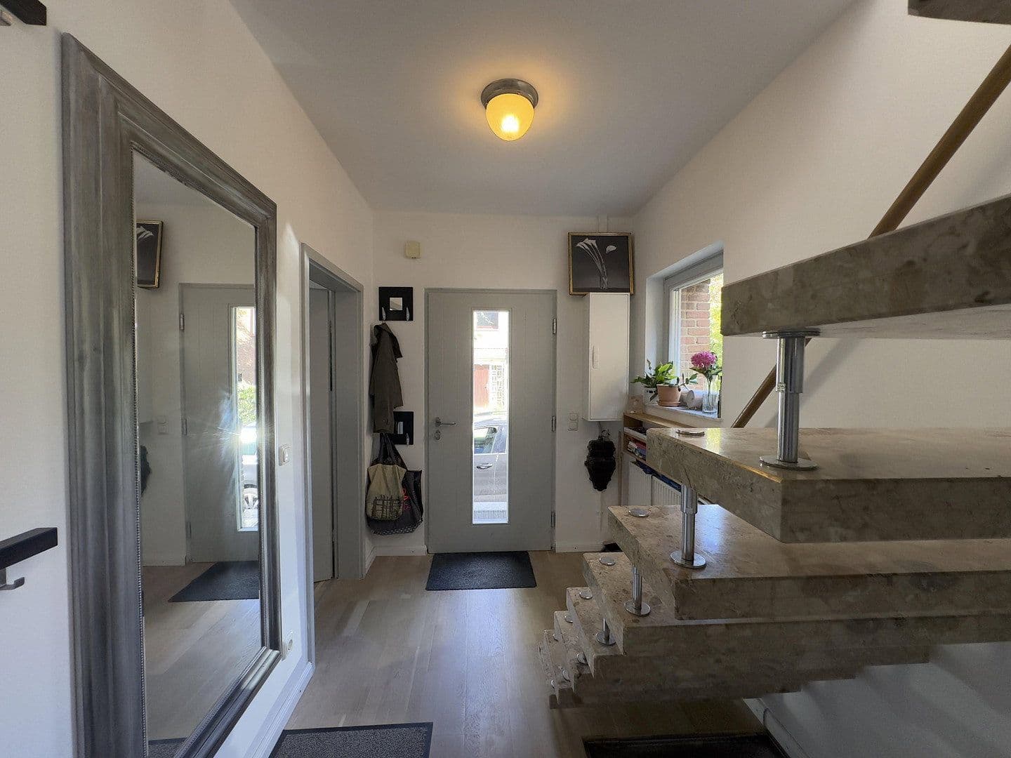 Prodej domu 93 m², pozemek 161 m², Lüneburg, Dolní Sasko Prodej domu 93 m², pozemek 161 m², Lüneburg, Dolní Sasko