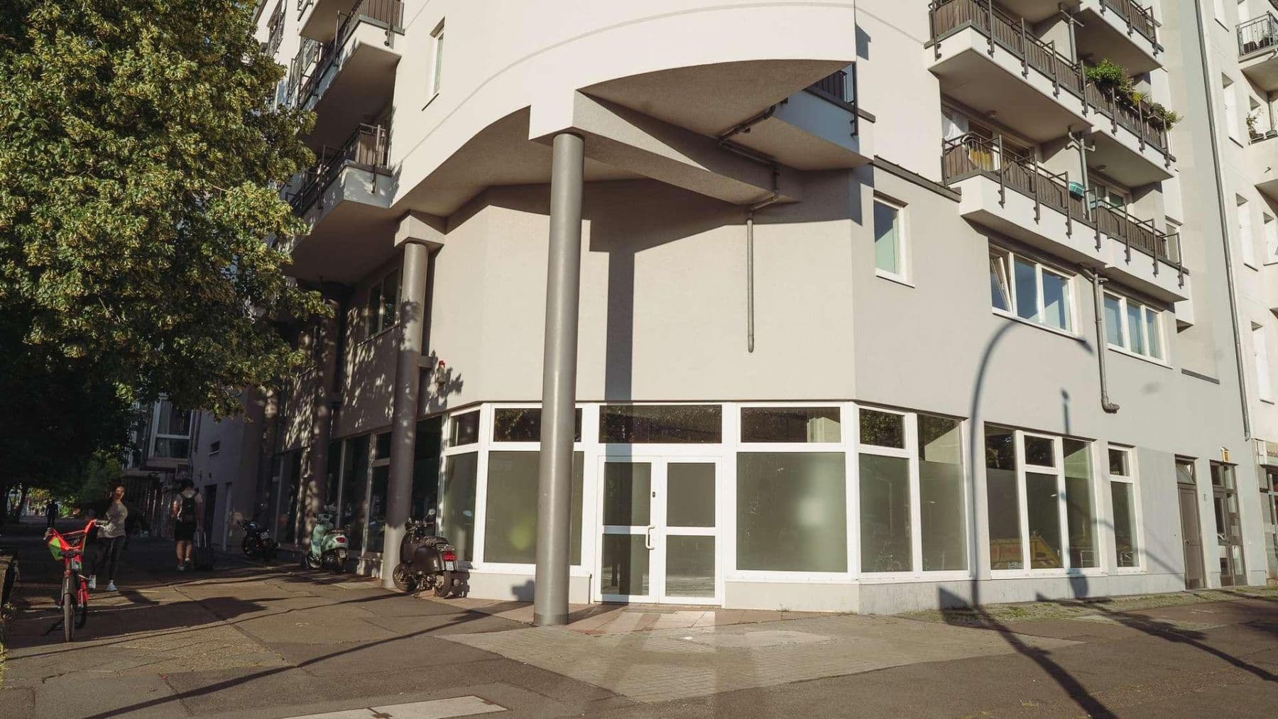 Pronájem kanceláře 288 m², Danziger Str. 211, Berlin, Berlín Pronájem kanceláře 288 m², Danziger Str. 211, Berlin, Berlín