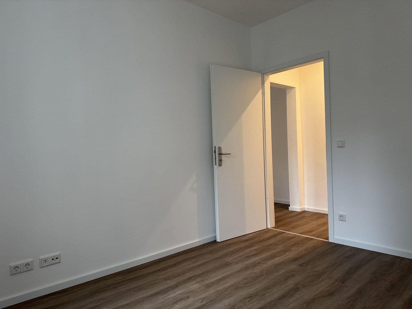 Pronájem bytu 3+1 70 m², Erlangerstraße 91, Fürth, Bavorsko Pronájem bytu 3+1 70 m², Erlangerstraße 91, Fürth, Bavorsko
