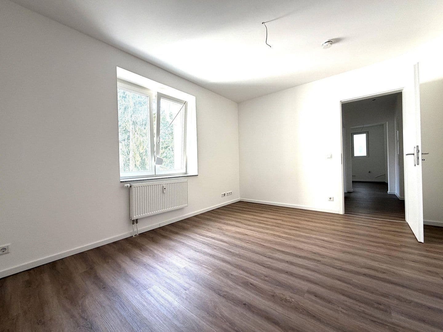 Pronájem bytu 3+1 70 m², Erlangerstraße 91, Fürth, Bavorsko Pronájem bytu 3+1 70 m², Erlangerstraße 91, Fürth, Bavorsko