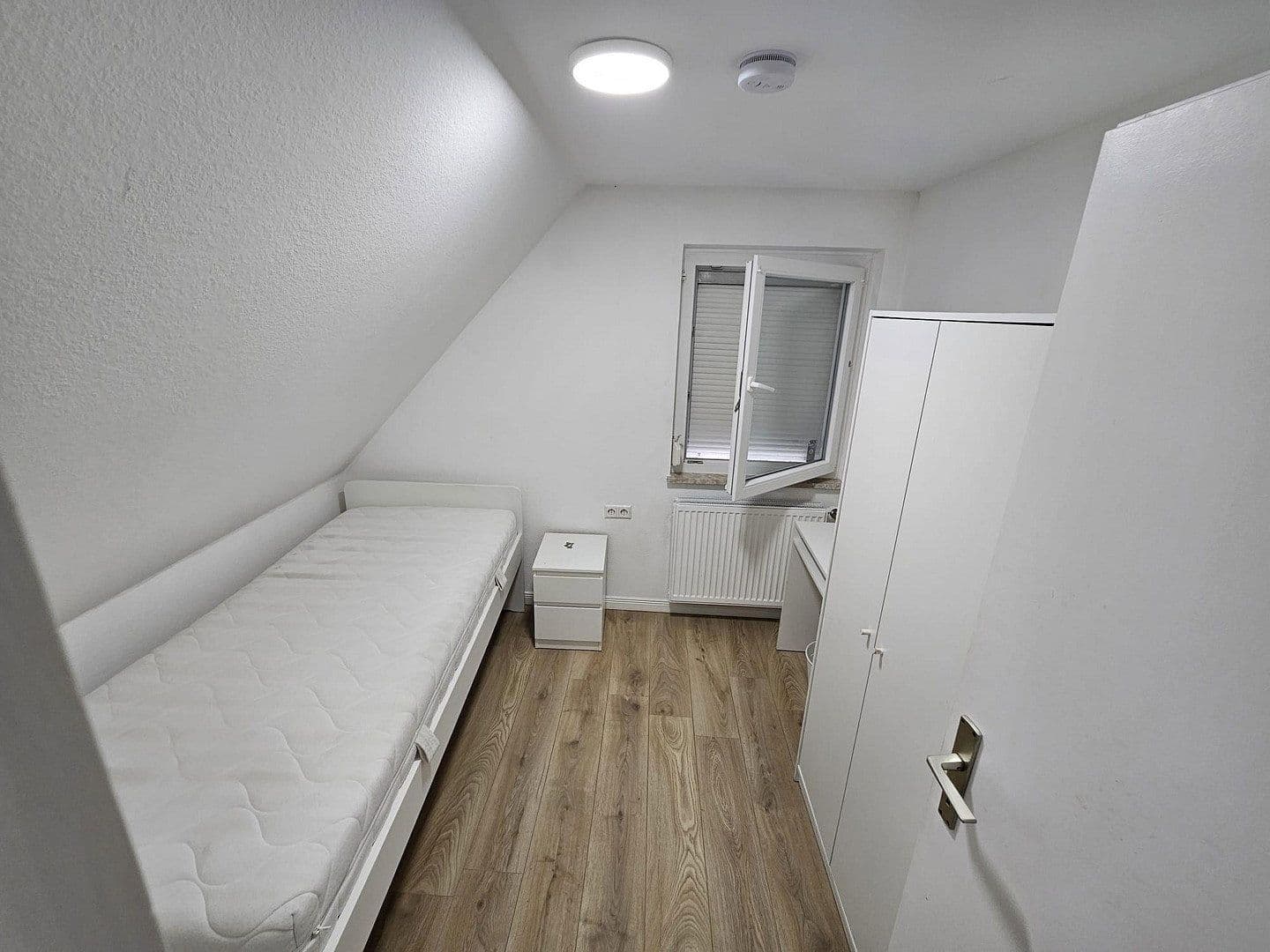 Pronájem bytu 10 m², Bad Friedrichshall, Bádensko-Württembersko Pronájem bytu 10 m², Bad Friedrichshall, Bádensko-Württembersko
