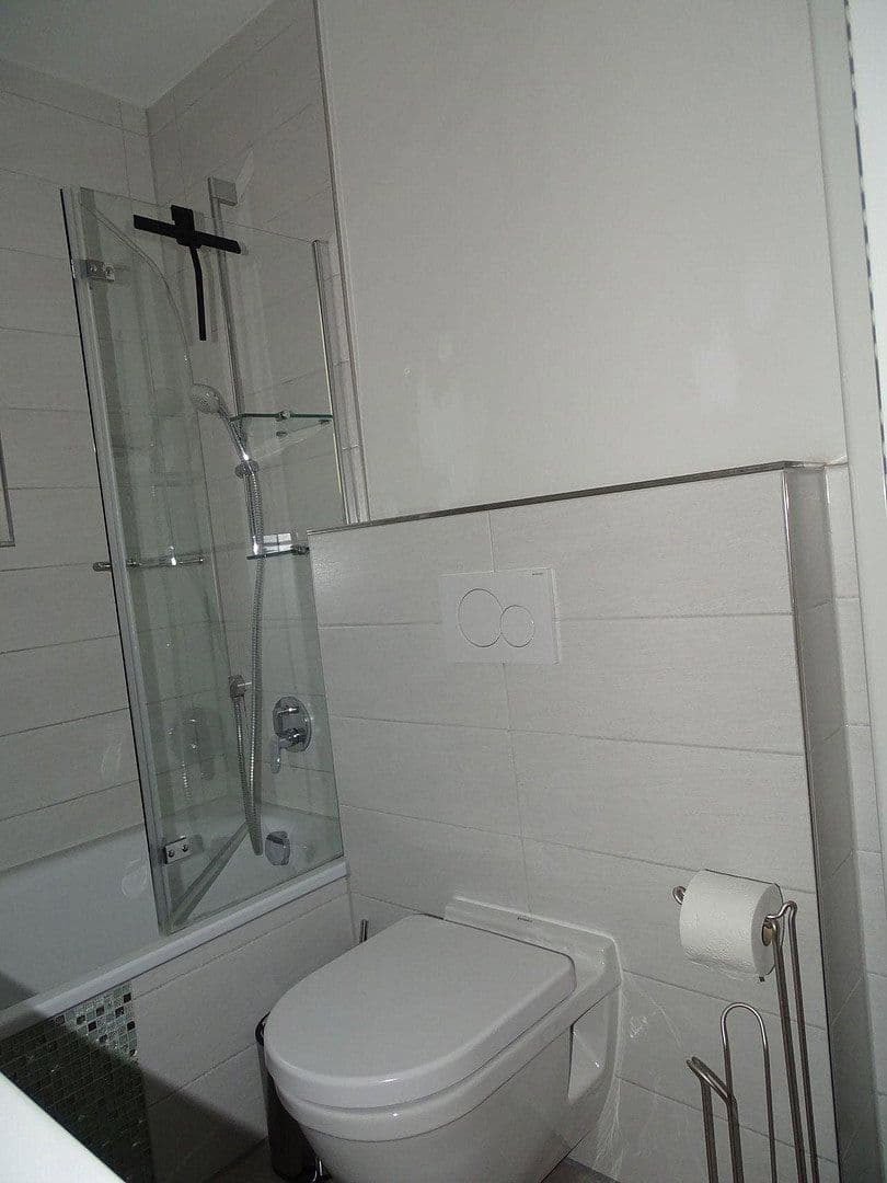 Pronájem bytu 2+1 60 m², Karl-Zörgiebel-Straße 00, Mainz, Porýní-Falc Pronájem bytu 2+1 60 m², Karl-Zörgiebel-Straße 00, Mainz, Porýní-Falc