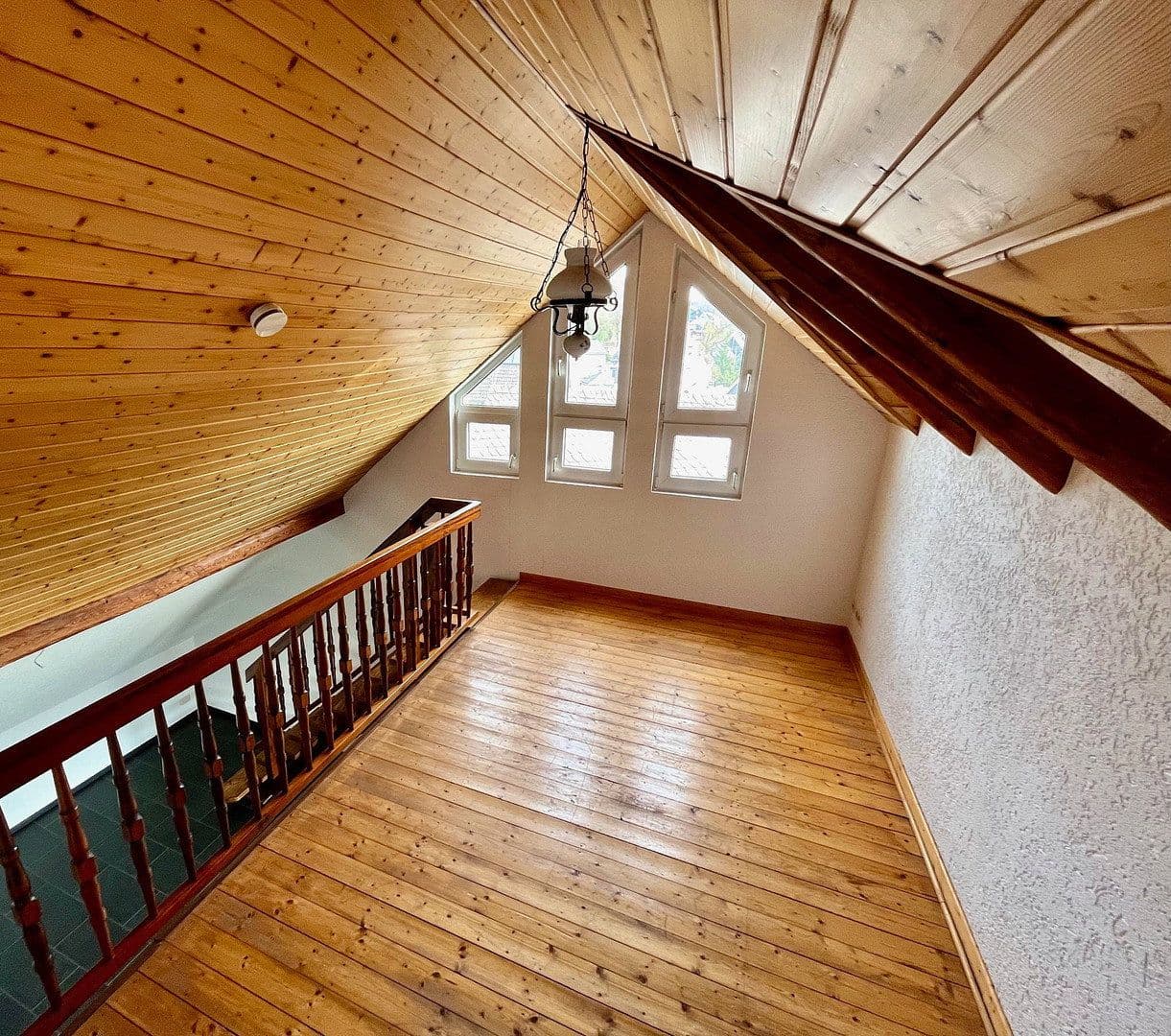 Prodej domu 3.200 m², pozemek 3.200 m², Anzhausener Str. 24, Wilnsdorf, Severní Porýní-Vestfálsko Prodej domu 3.200 m², pozemek 3.200 m², Anzhausener Str. 24, Wilnsdorf, Severní Porýní-Vestfálsko