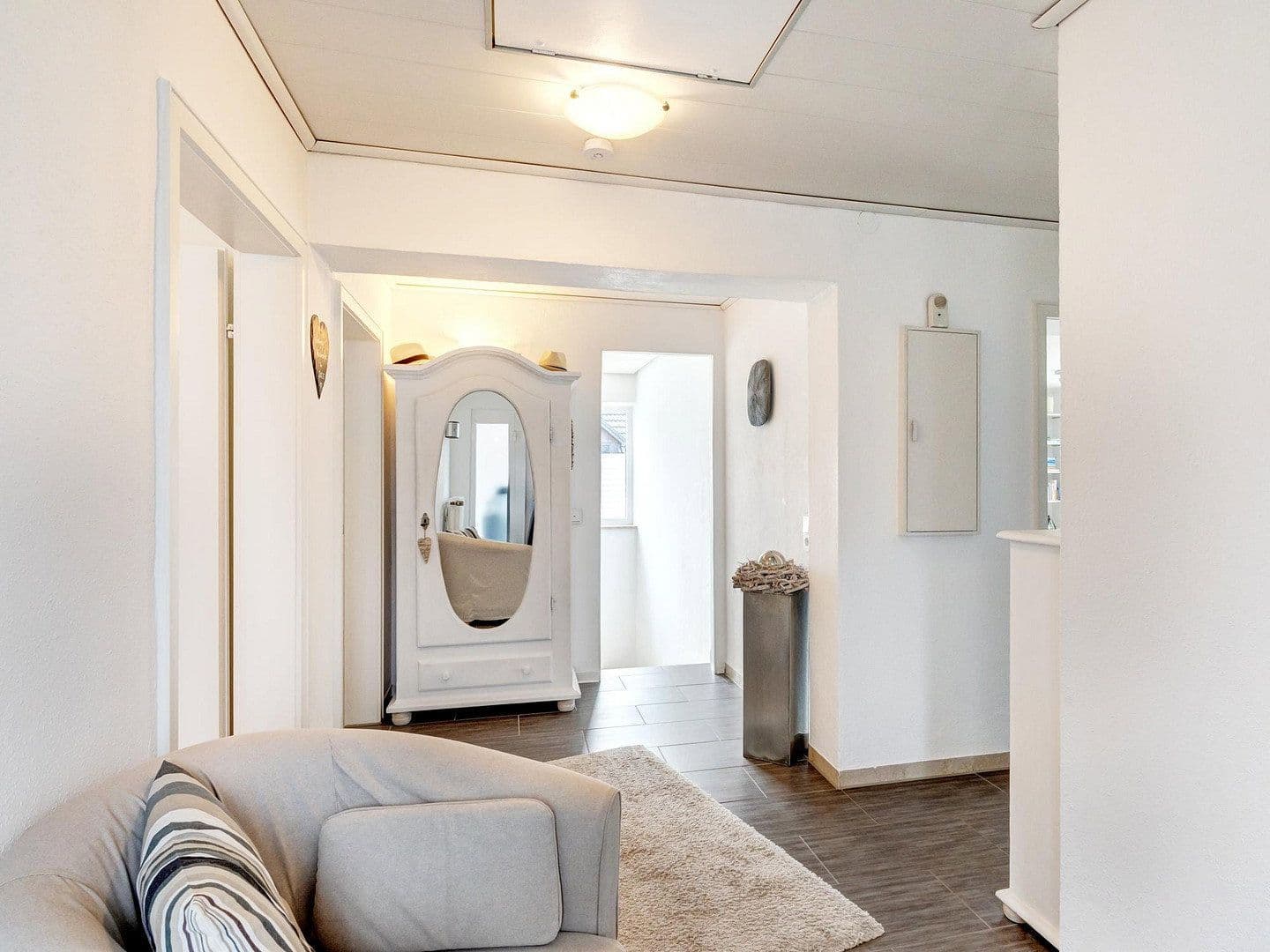 Prodej domu 237 m², pozemek 992 m², Reichertshausen - Steinkirchen, Bavorsko Prodej domu 237 m², pozemek 992 m², Reichertshausen - Steinkirchen, Bavorsko