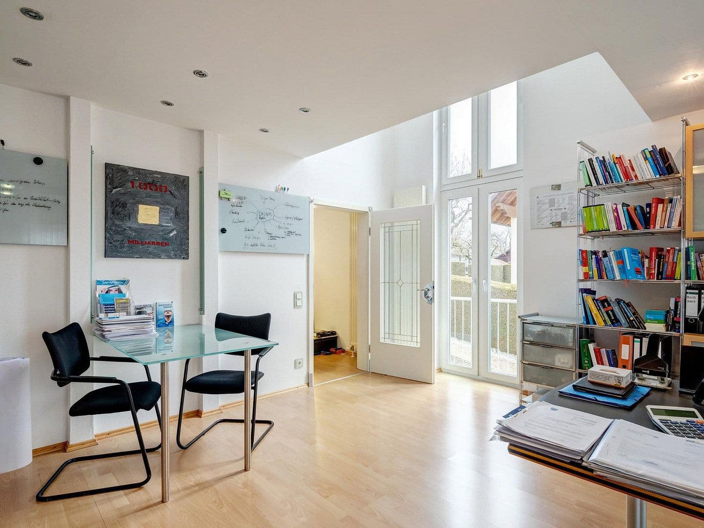 Prodej domu 237 m², pozemek 992 m², Reichertshausen - Steinkirchen, Bavorsko Prodej domu 237 m², pozemek 992 m², Reichertshausen - Steinkirchen, Bavorsko