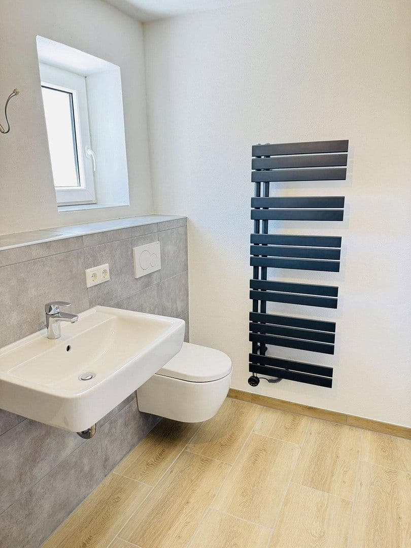 Prodej domu 180 m², pozemek 357 m², Bechhofen, Bavorsko Prodej domu 180 m², pozemek 357 m², Bechhofen, Bavorsko