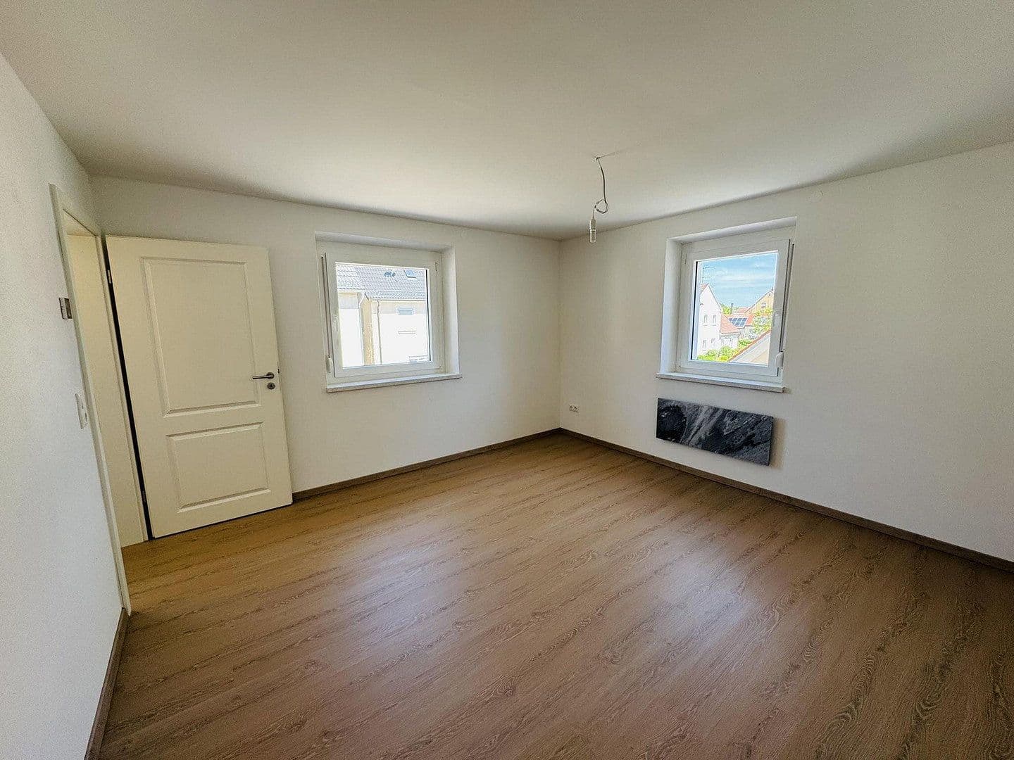 Prodej domu 180 m², pozemek 357 m², Bechhofen, Bavorsko Prodej domu 180 m², pozemek 357 m², Bechhofen, Bavorsko