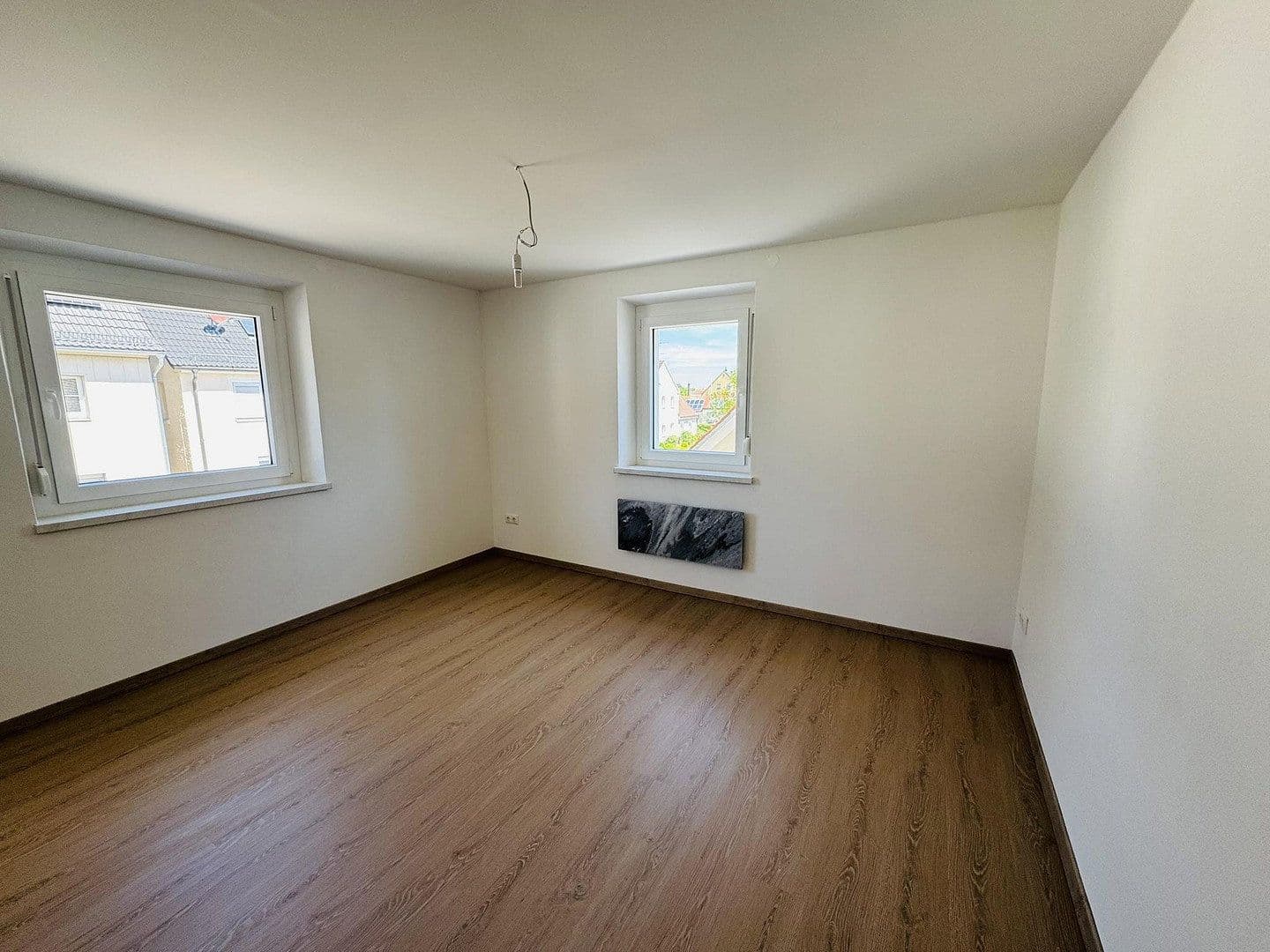 Prodej domu 180 m², pozemek 357 m², Bechhofen, Bavorsko Prodej domu 180 m², pozemek 357 m², Bechhofen, Bavorsko