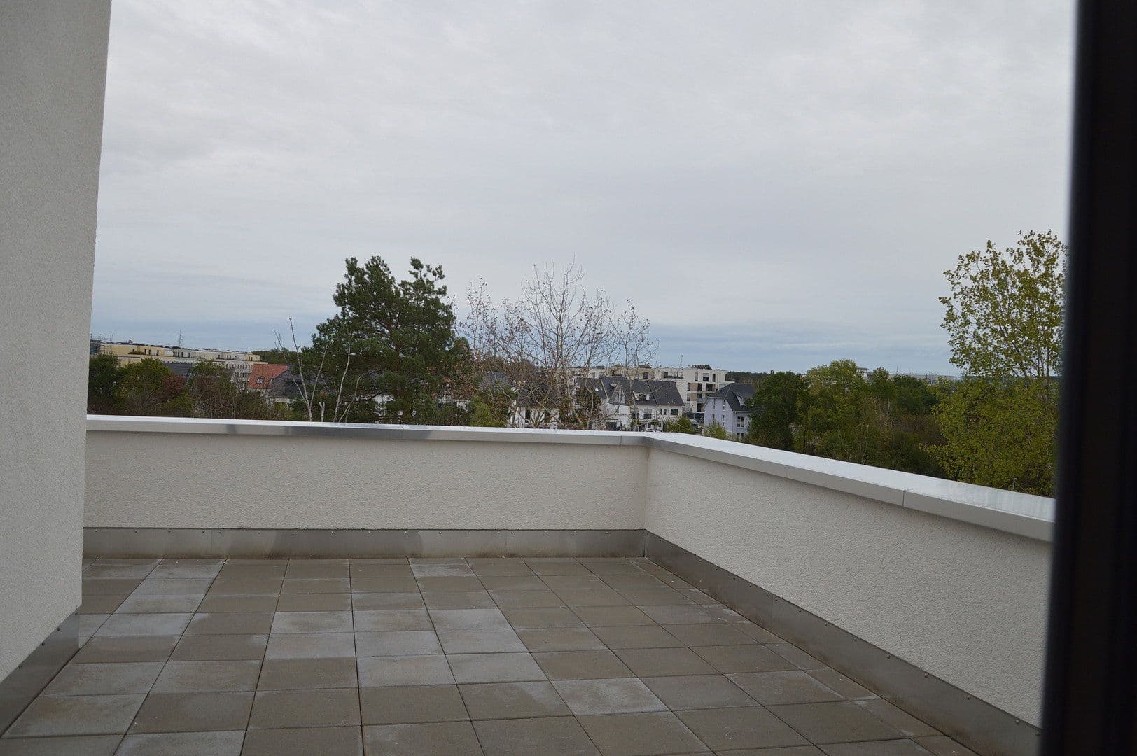 Pronájem bytu 3+1 97 m², Anny-Schlemm-Str. 7, Neu-Isenburg, Hessen Pronájem bytu 3+1 97 m², Anny-Schlemm-Str. 7, Neu-Isenburg, Hessen