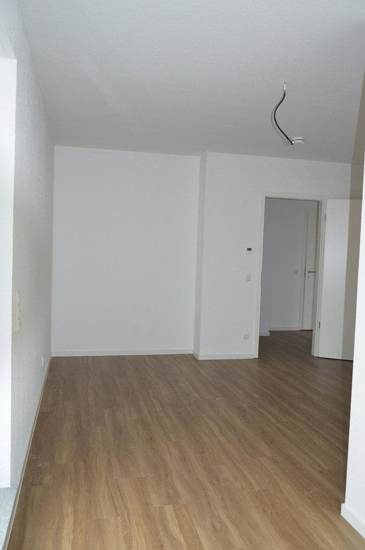 Pronájem bytu 3+1 97 m², Anny-Schlemm-Str. 7, Neu-Isenburg, Hessen Pronájem bytu 3+1 97 m², Anny-Schlemm-Str. 7, Neu-Isenburg, Hessen