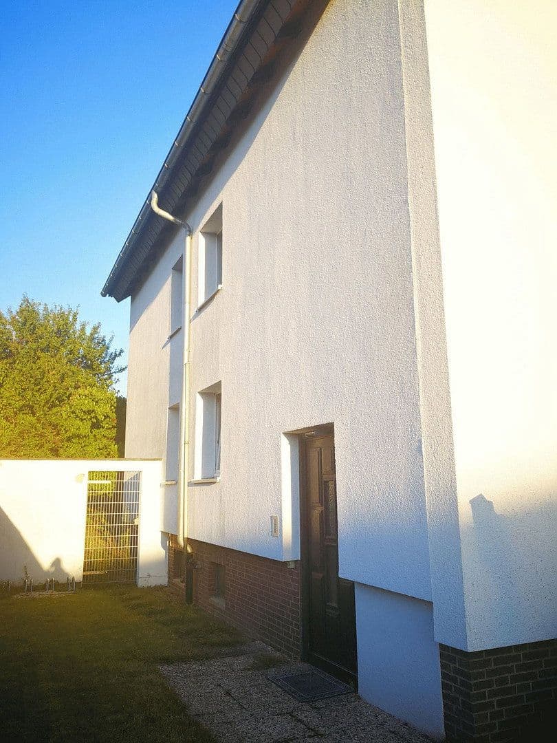 Prodej domu 267 m², pozemek 1.075 m², Wennigsen (Deister), Dolní Sasko Prodej domu 267 m², pozemek 1.075 m², Wennigsen (Deister), Dolní Sasko