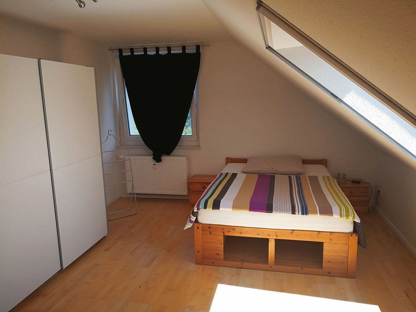 Prodej domu 267 m², pozemek 1.075 m², Wennigsen (Deister), Dolní Sasko Prodej domu 267 m², pozemek 1.075 m², Wennigsen (Deister), Dolní Sasko