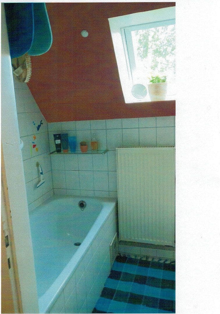 Pronájem bytu 4+1 83 m², Göttingen, Dolní Sasko Pronájem bytu 4+1 83 m², Göttingen, Dolní Sasko