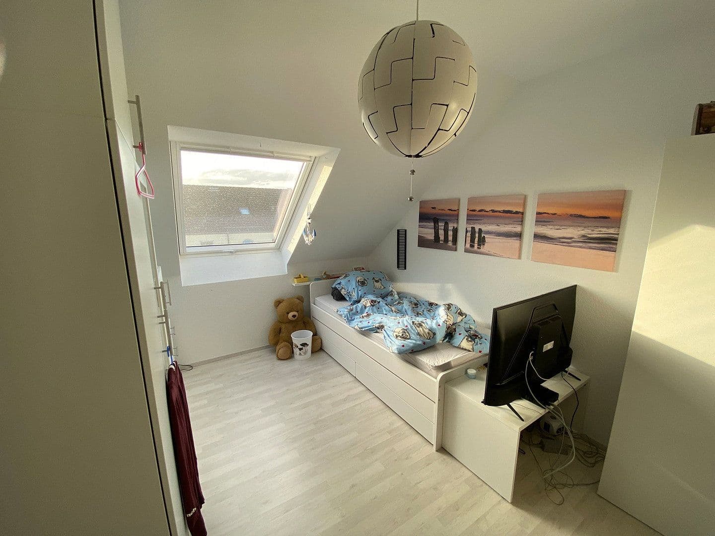 Pronájem bytu 4+1 97 m², Willy-Brandt-Str. 3, Bergisch Gladbach, Severní Porýní-Vestfálsko Pronájem bytu 4+1 97 m², Willy-Brandt-Str. 3, Bergisch Gladbach, Severní Porýní-Vestfálsko