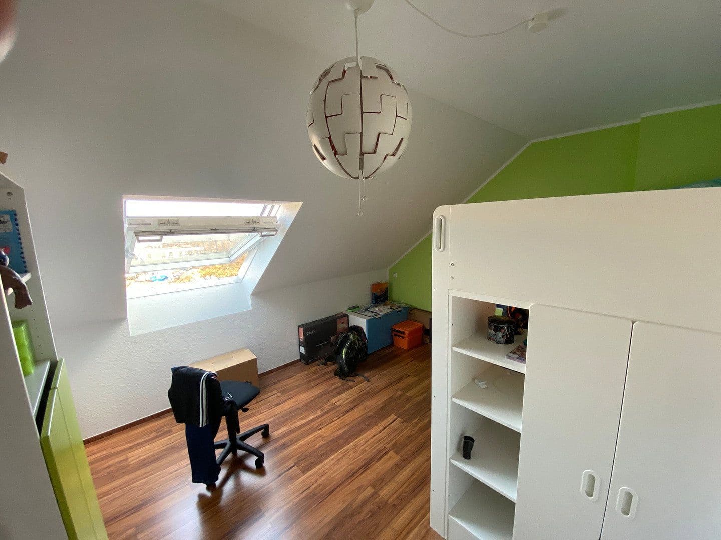 Pronájem bytu 4+1 97 m², Willy-Brandt-Str. 3, Bergisch Gladbach, Severní Porýní-Vestfálsko Pronájem bytu 4+1 97 m², Willy-Brandt-Str. 3, Bergisch Gladbach, Severní Porýní-Vestfálsko