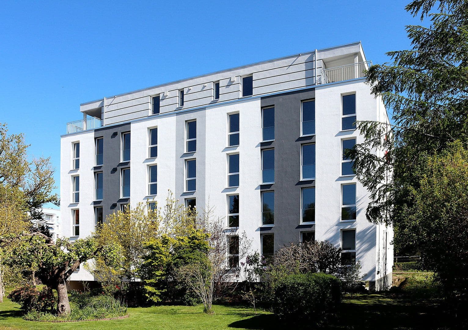 Pronájem bytu 3+1 70 m², Albert-Einstein-Str. 7a, Rostock, Mecklenburg-Vorpommern Pronájem bytu 3+1 70 m², Albert-Einstein-Str. 7a, Rostock, Mecklenburg-Vorpommern