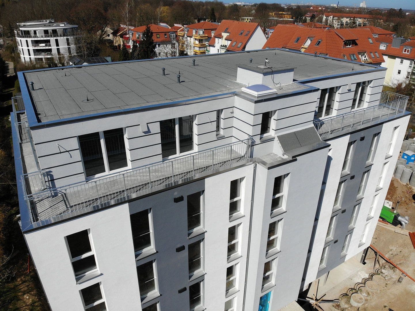 Pronájem bytu 3+1 70 m², Albert-Einstein-Str. 7a, Rostock, Mecklenburg-Vorpommern Pronájem bytu 3+1 70 m², Albert-Einstein-Str. 7a, Rostock, Mecklenburg-Vorpommern