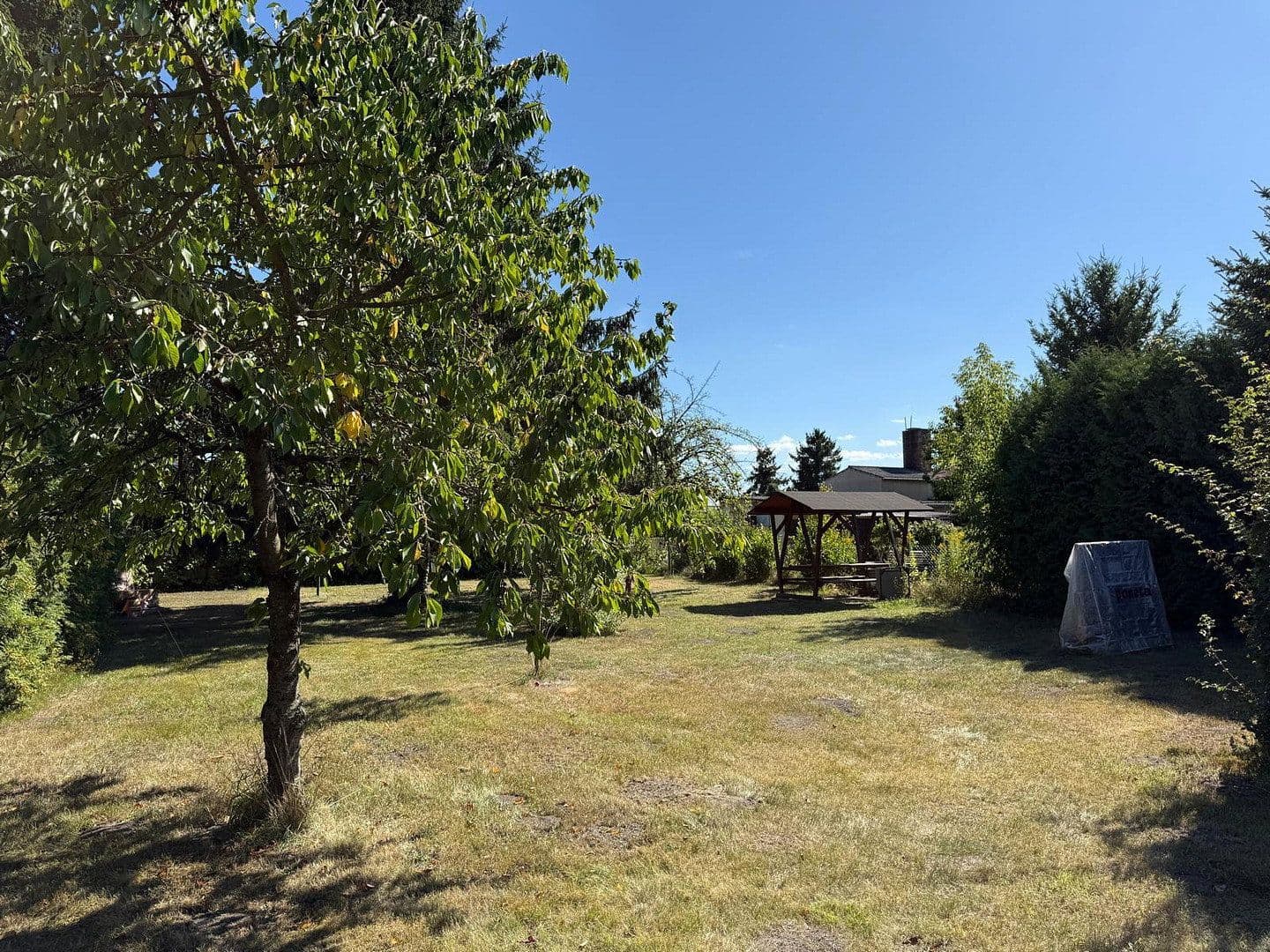 Pronájem bytu 2+1 55 m², Muldensteiner Str. 43, Muldestausee, Sasko-Anhaltsko Pronájem bytu 2+1 55 m², Muldensteiner Str. 43, Muldestausee, Sasko-Anhaltsko